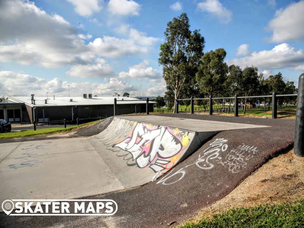hampton-park-victoria-skate-park-by-skater-maps-11