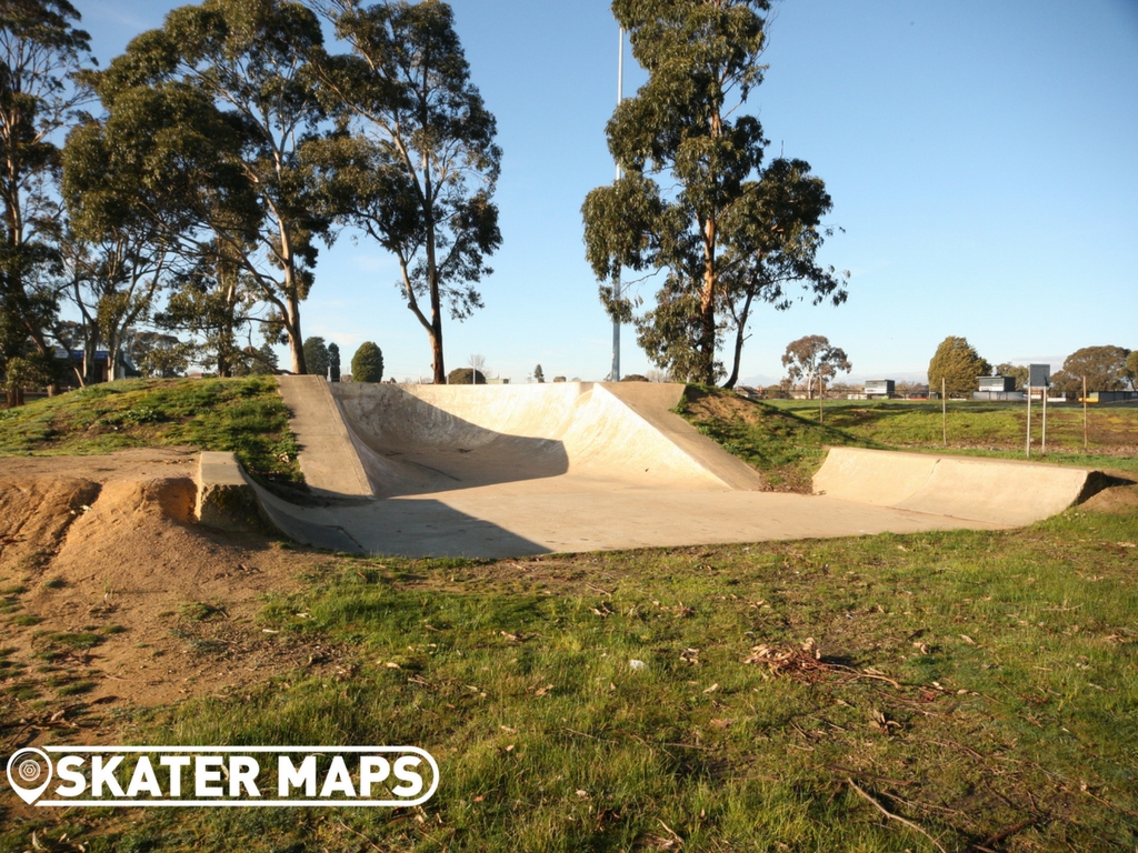 Wendouree Skate Bowl