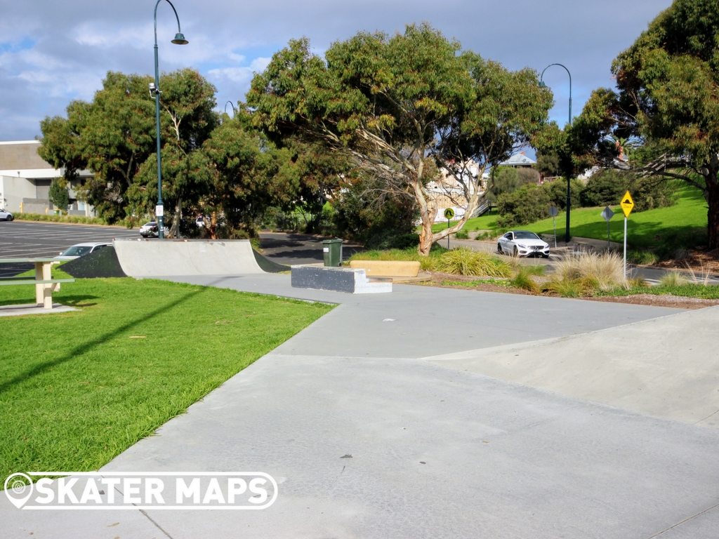 Sorrento Skatepark, Sorrento Mornington Peninsula Victoria Skateparks for BMX, scooters & skateboarders