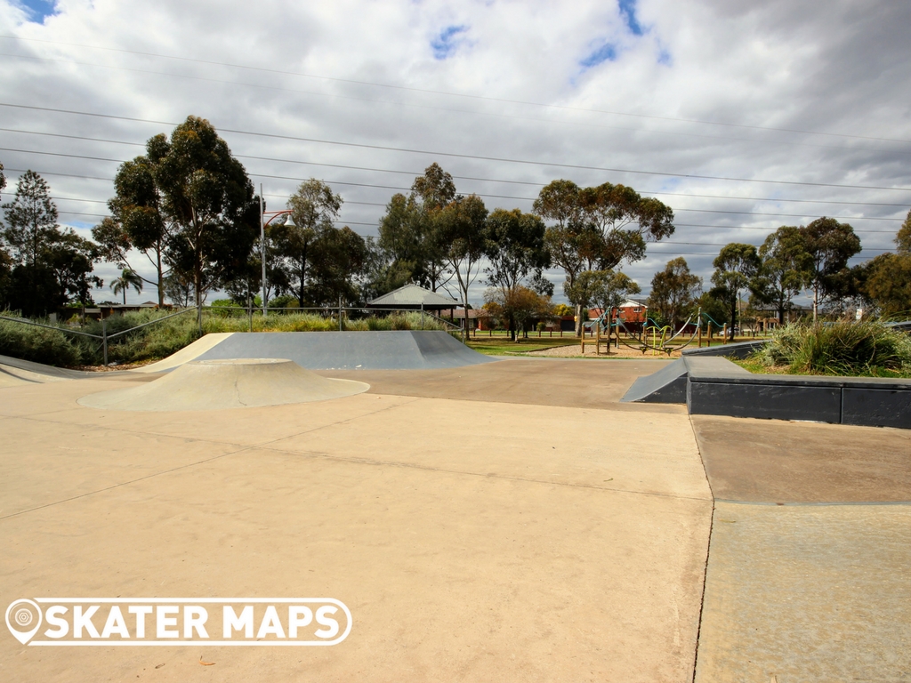 Keilor East skatepark \ Rosehill Park Skate Park Melbourne Australia