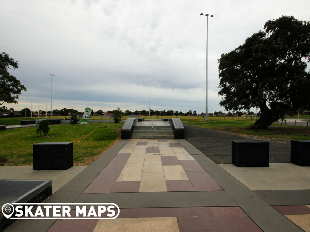 Roxburgh Skatepark Melbourne Skate Parks