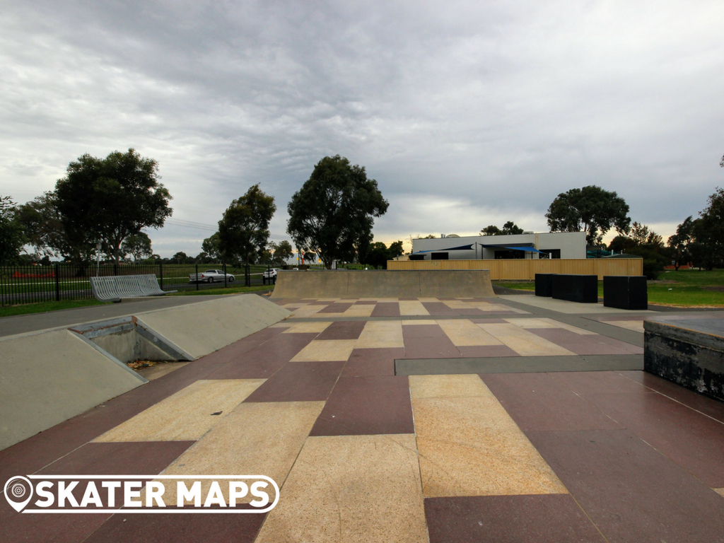 Roxburgh Skatepark Melbourne Skate Parks