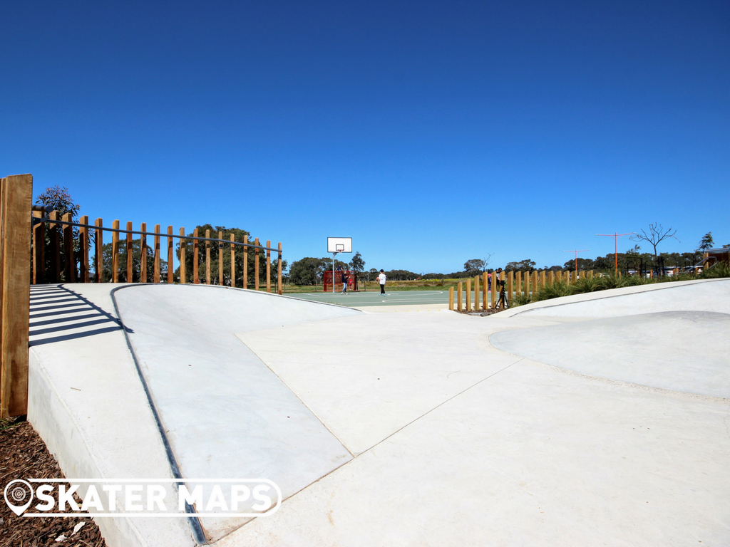 Armstrong Creek Skatepark Mount Duneed Geelong Vic Skateboard Parks 