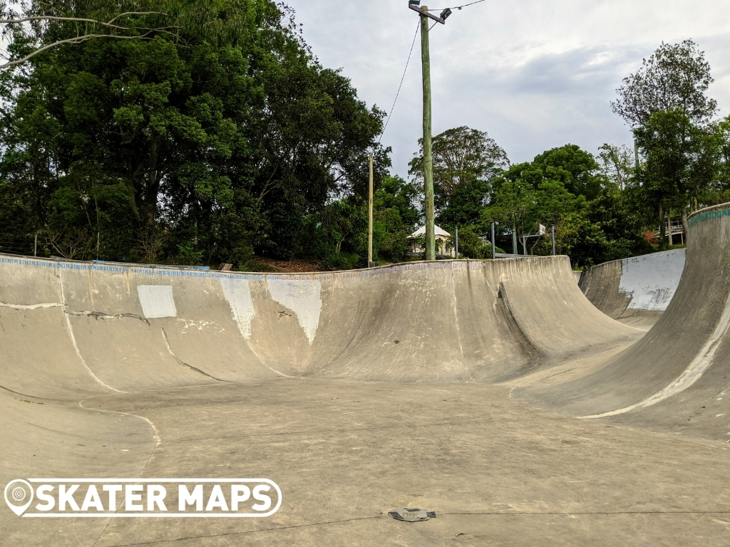 Hips In Skate Bowl