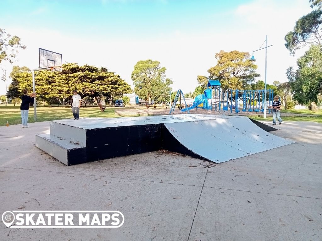 Newhaven Mini Skate Ramp - Skater Maps - Skatepark Directory