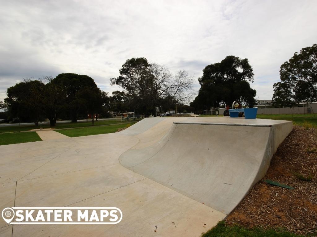 Quarter Pipe