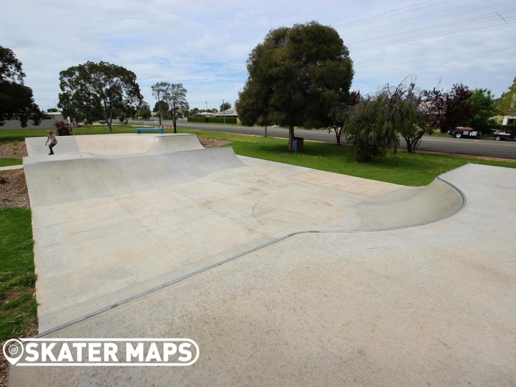 Belmont opens new skateboard park