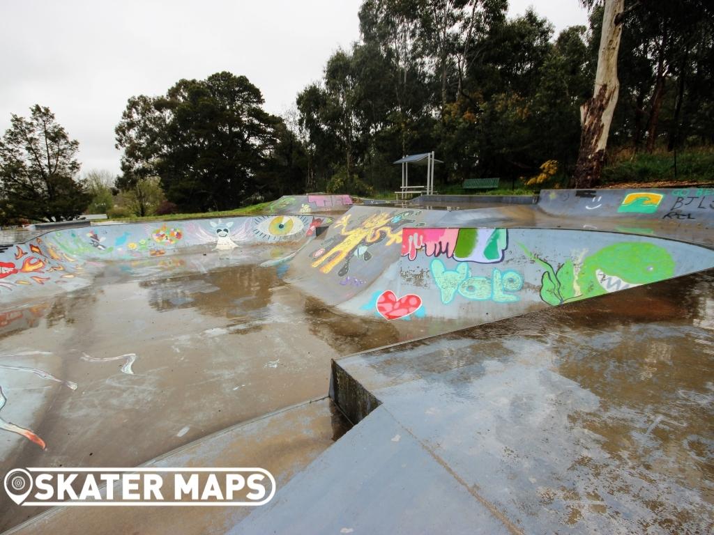 skate bowl