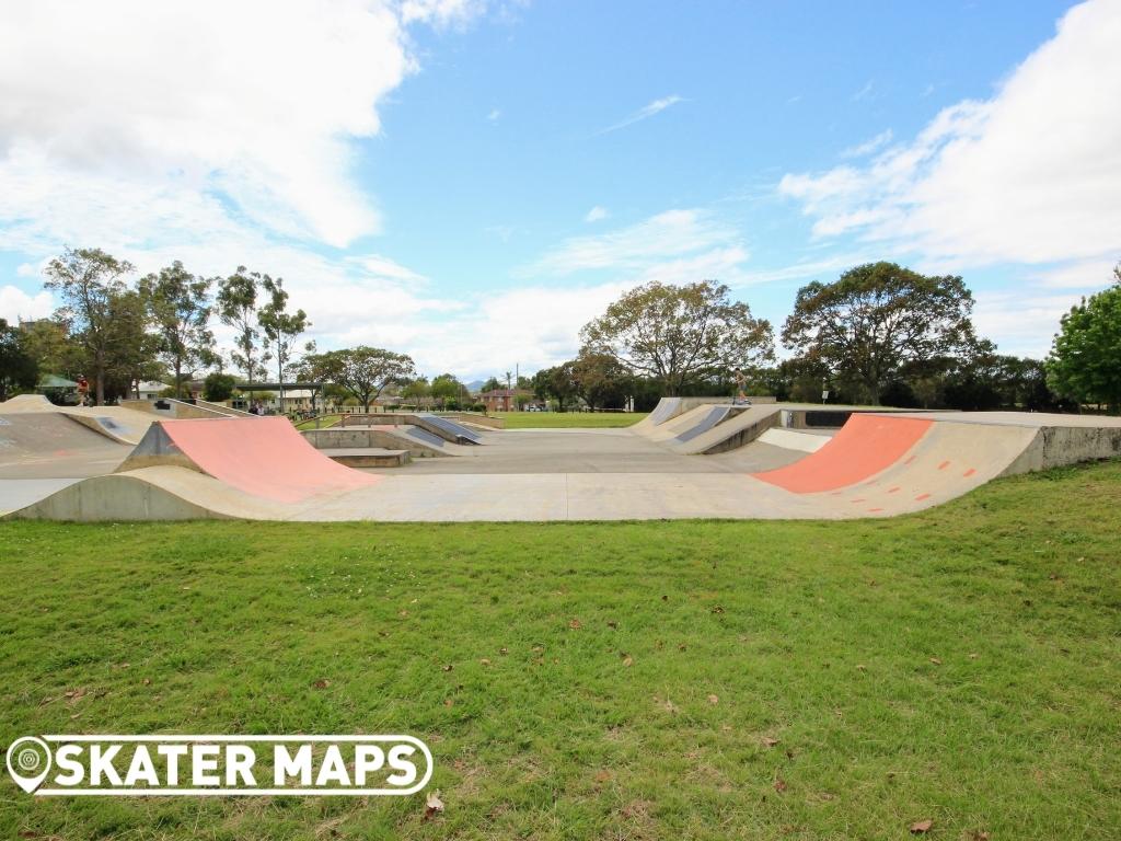 concrete skate bowl