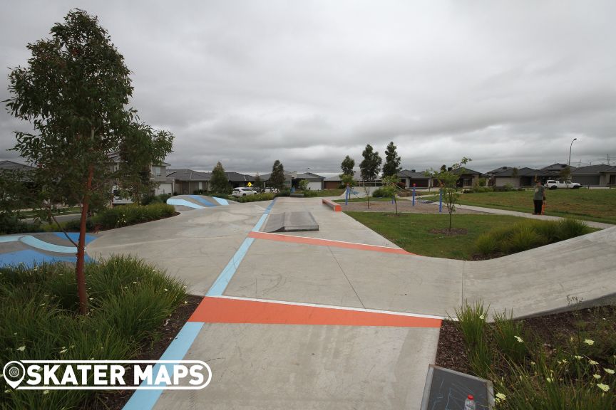 Clyde North Skatepark – Paragon Drive