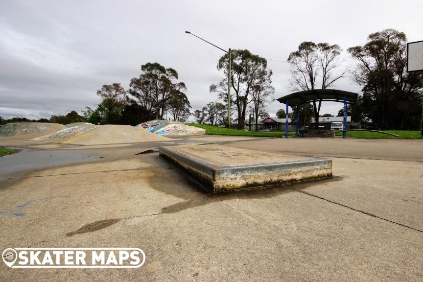 skate bowl