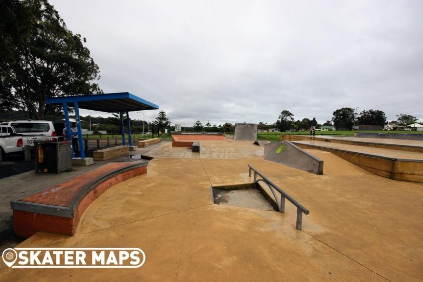 concrete skate bowl