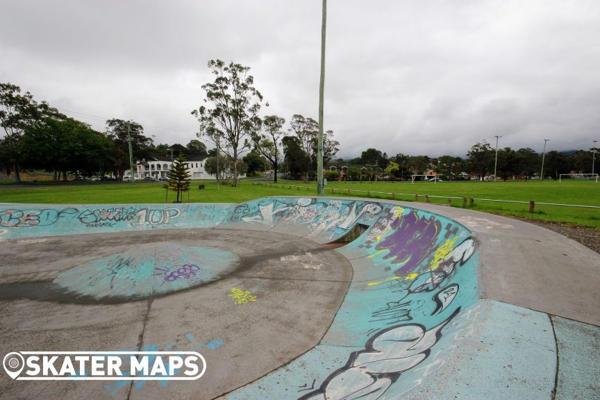 concrete skate bowl